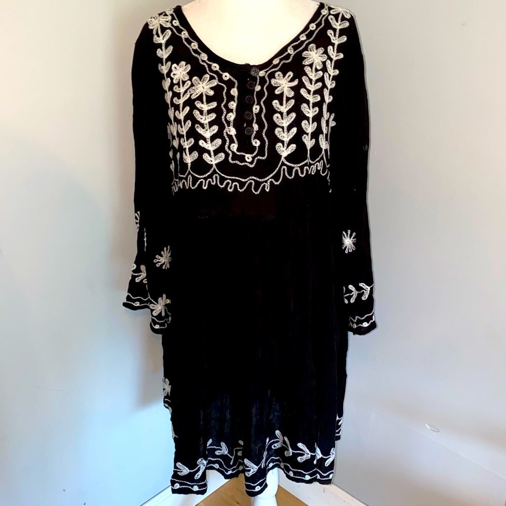 Exist  light & airy dress / swimsuit cover up. Beautifully Embroidered!!!